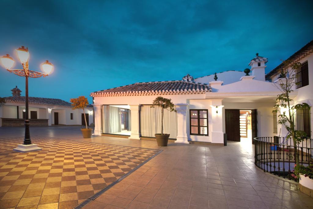 Country House Cortijo De La Fuente La Bobadilla Exterior photo