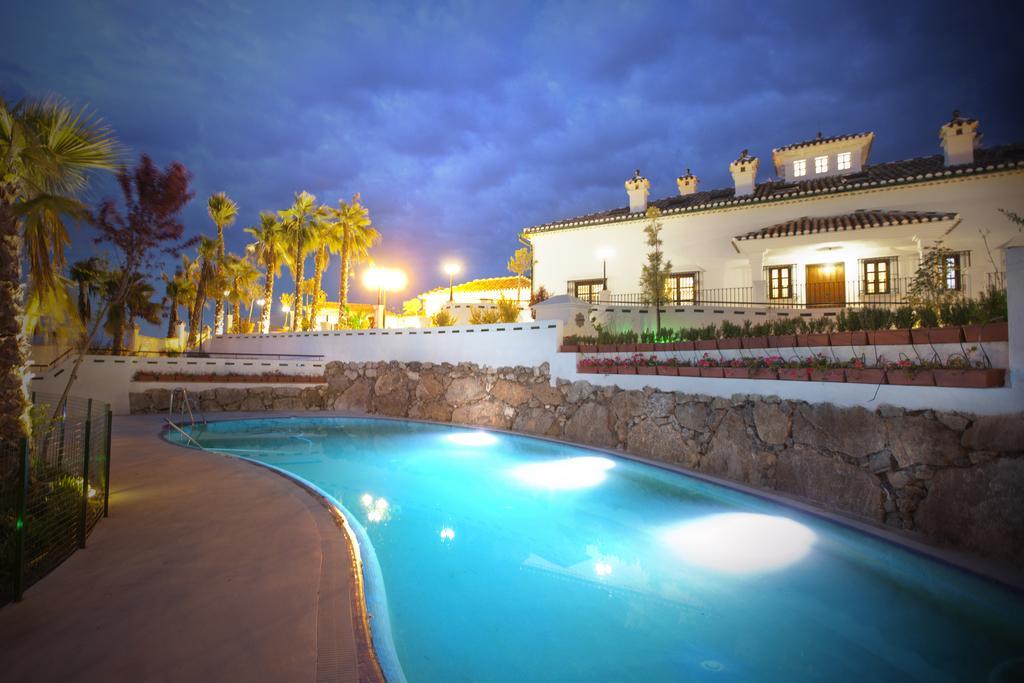 Country House Cortijo De La Fuente La Bobadilla Room photo